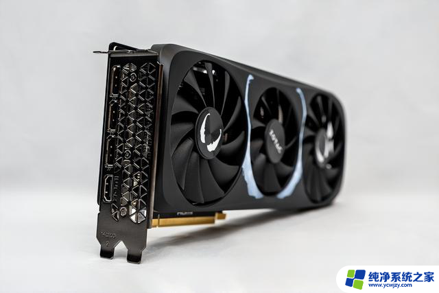 最后一舞谁与争锋索泰RTX4070SUPER12GB毒液显卡评测：性能如何？价格是多少？