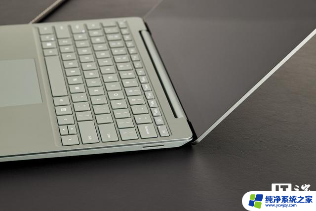 微软Surface Laptop Go 3评测：家族式优雅的评测室