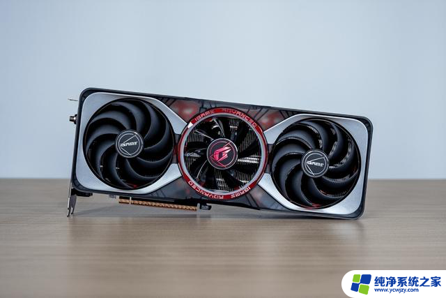 帧率画质双飞跃：iGame RTX 5060 Advanced抢先开箱，性能体验一网打尽
