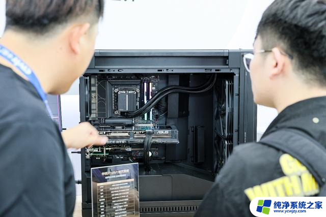 AIPC强实力华硕RTX50系显卡提供尖端性能！让你畅享顶尖游戏体验